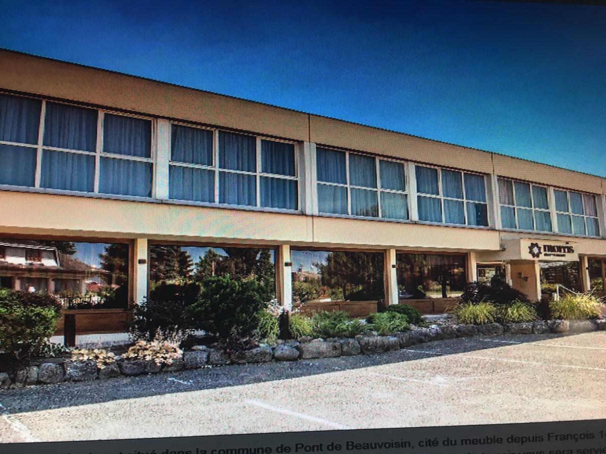 Hotel Morris Le Pont-de-Beauvoisin Exterior photo