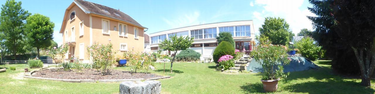 Hotel Morris Le Pont-de-Beauvoisin Exterior photo